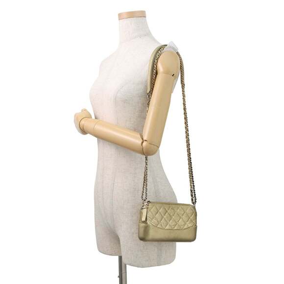 CHANEL Gold Lambskin Leather Logo Shoulder Bag - Picture 4 of 16